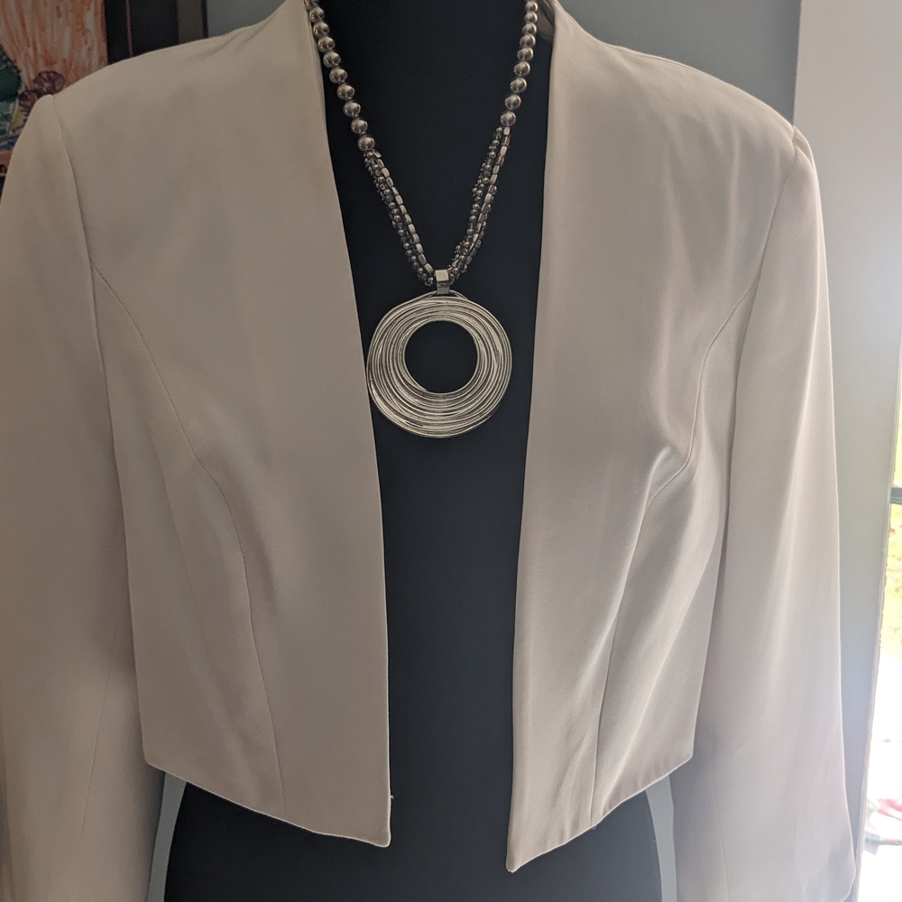 Kay Unger Silk Fully Lined Cream Blazer